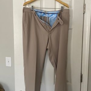 Men’s Peter Millar golf pants